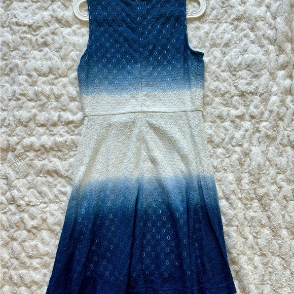 Sami & Dani gradient fit & flare dress Sz 6 - Picture 2 of 8